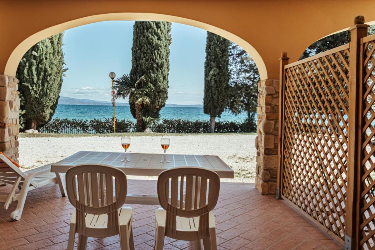 Camping Zocco Manerba del Garda Ngoại thất bức ảnh