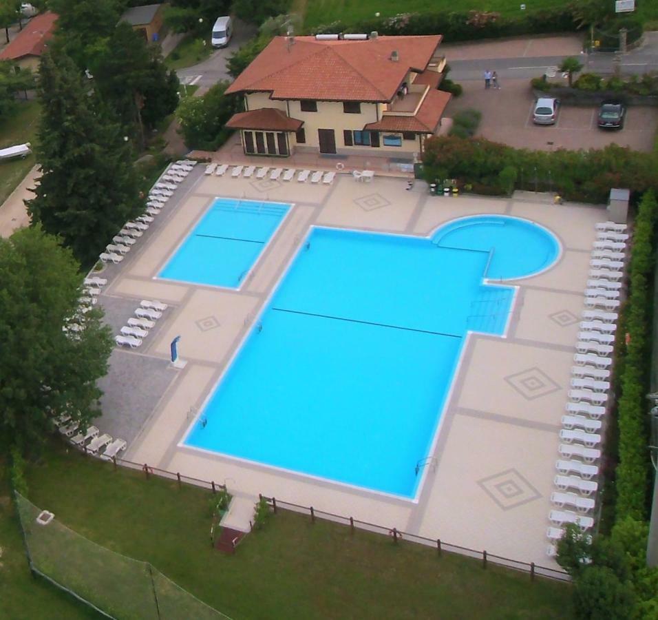 Camping Zocco Manerba del Garda Ngoại thất bức ảnh